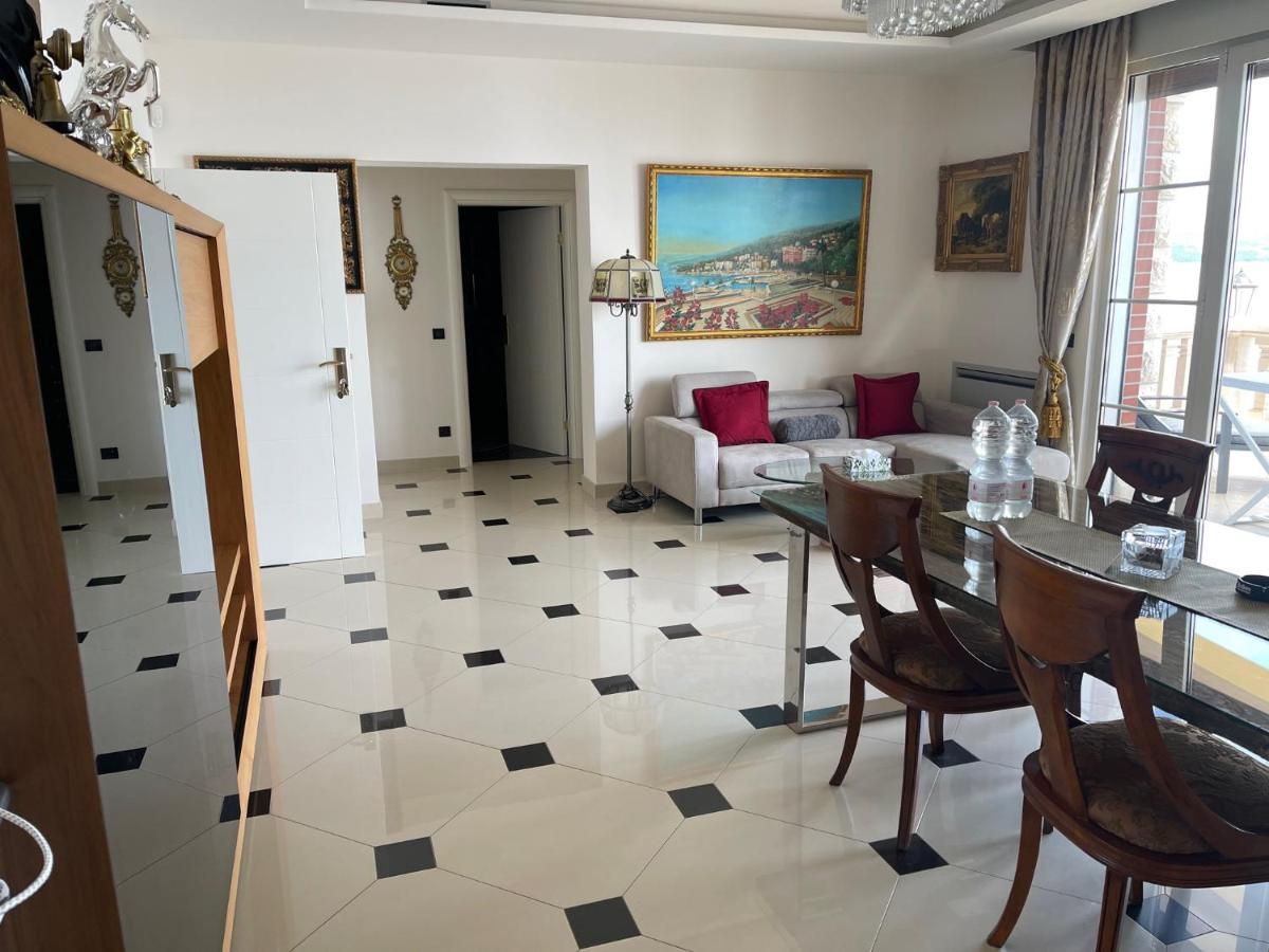 Villa Isabella - Luxury With Style Right Next To The Beach, Private Pool And Sea View Opatija Exteriér fotografie