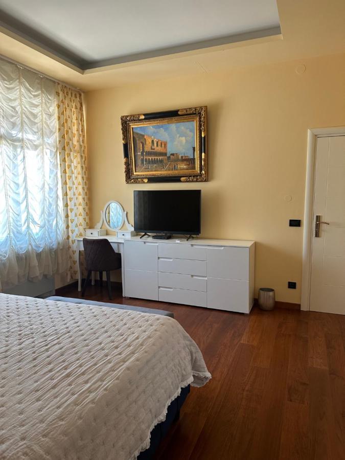 Villa Isabella - Luxury With Style Right Next To The Beach, Private Pool And Sea View Opatija Exteriér fotografie