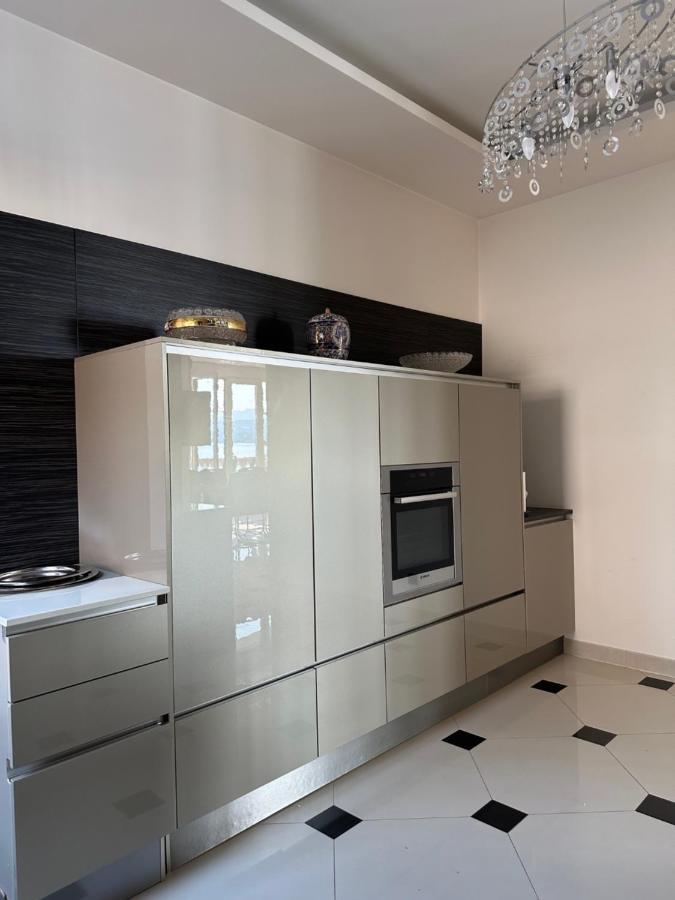 Villa Isabella - Luxury With Style Right Next To The Beach, Private Pool And Sea View Opatija Exteriér fotografie